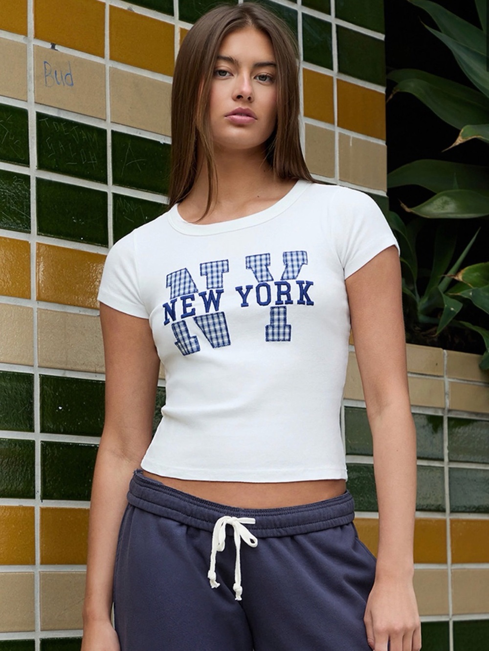 Brandy Melville White New York Graphic Short Sleeve Tee